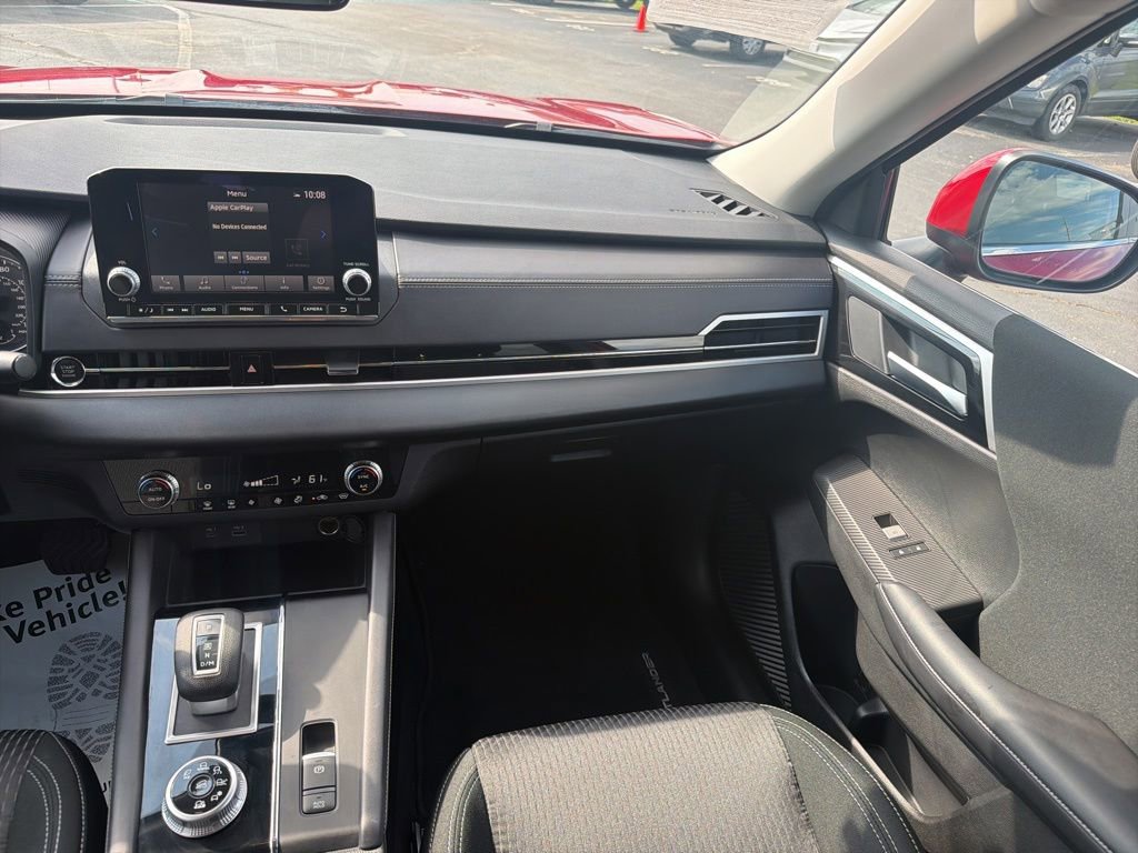 Used 2024 Mitsubishi Outlander ES AWD/4WD image 17