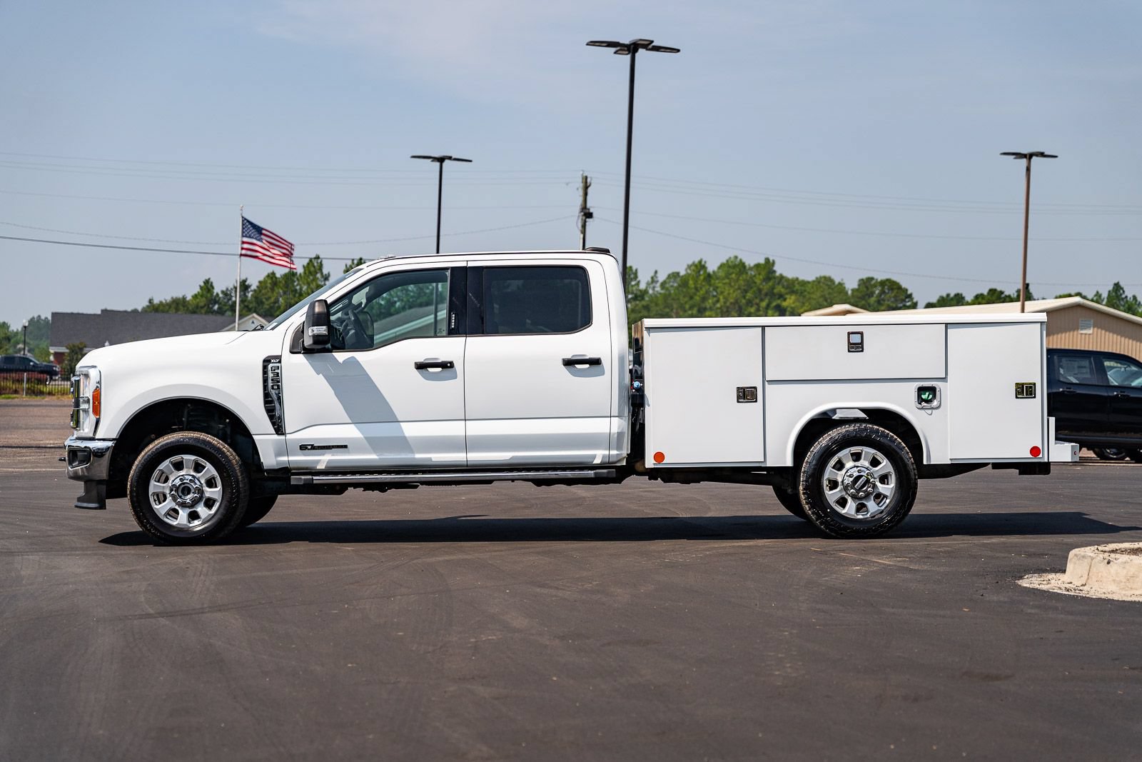 Certified 2023 Ford F350 XLT w/ XLT Value Package AWD/4WD image 4