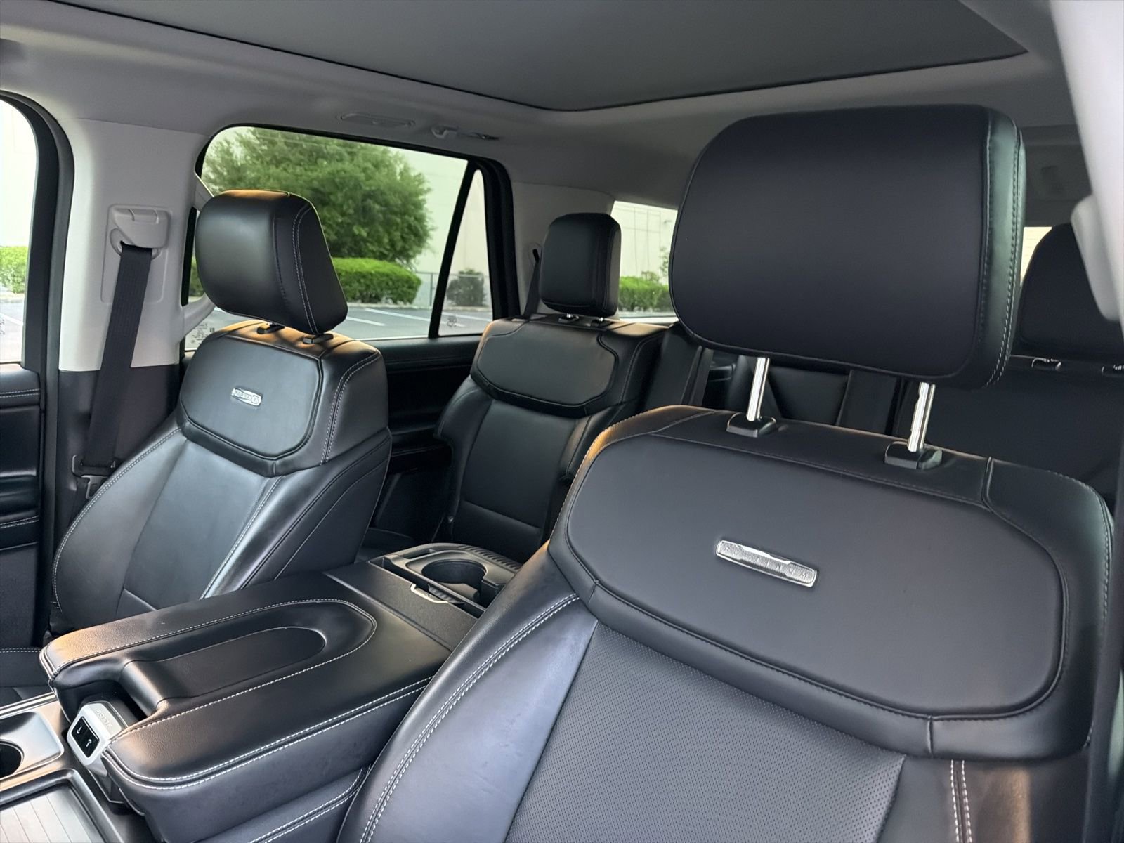 Certified 2025 Ford Expedition Platinum image 16