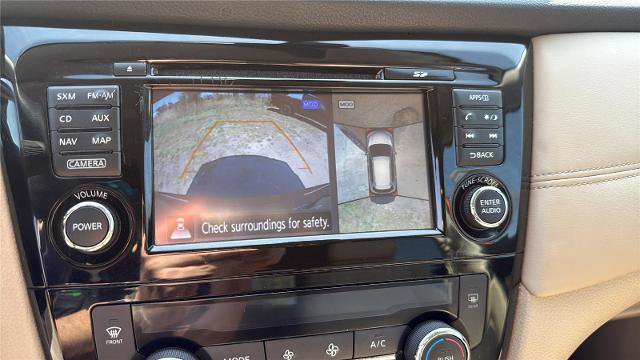 Used 2017 Nissan Rogue SL w/ SL Premium Package image 19