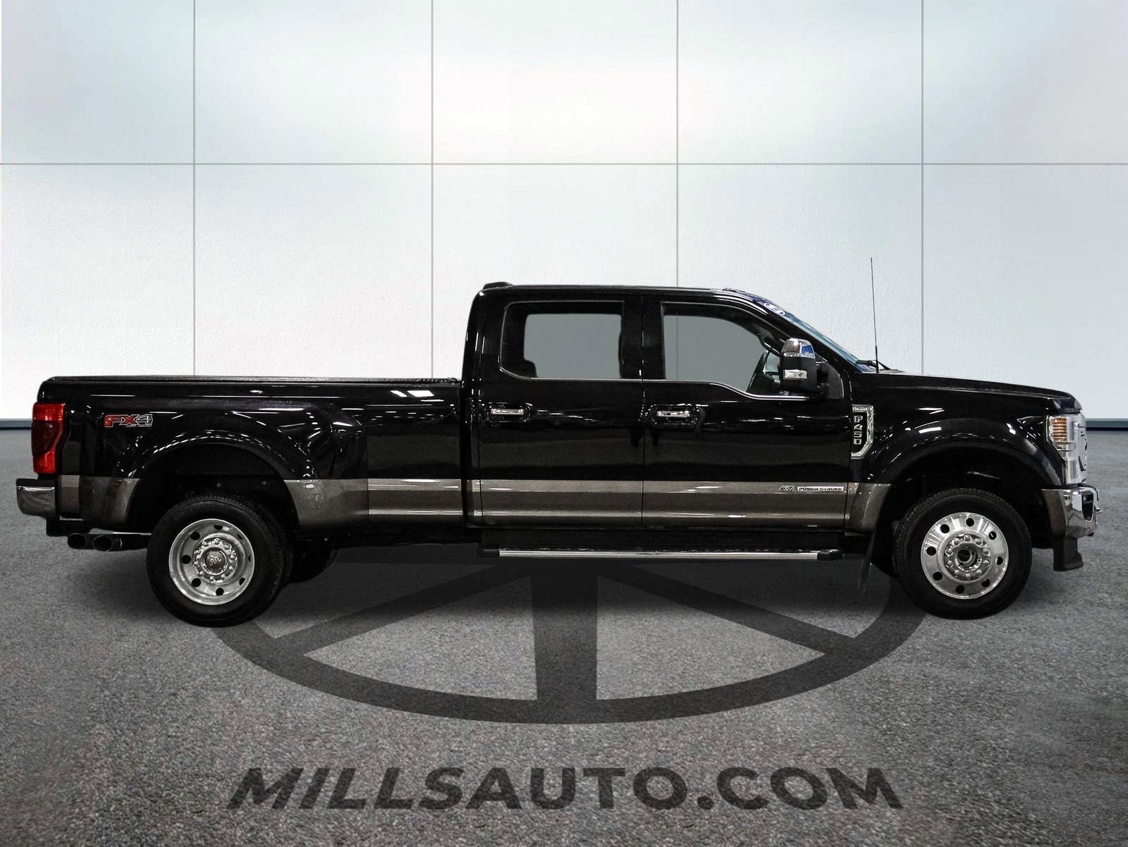 Certified 2022 Ford F450 King Ranch w/ Chrome Package image 2