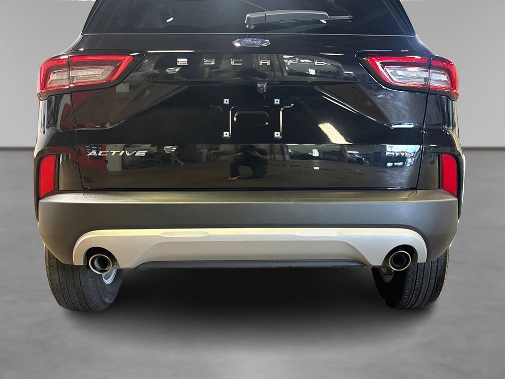 Certified 2025 Ford Escape Active image 5