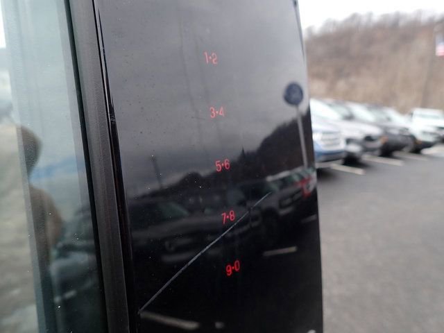 Certified 2025 Ford Expedition Max Platinum image 13