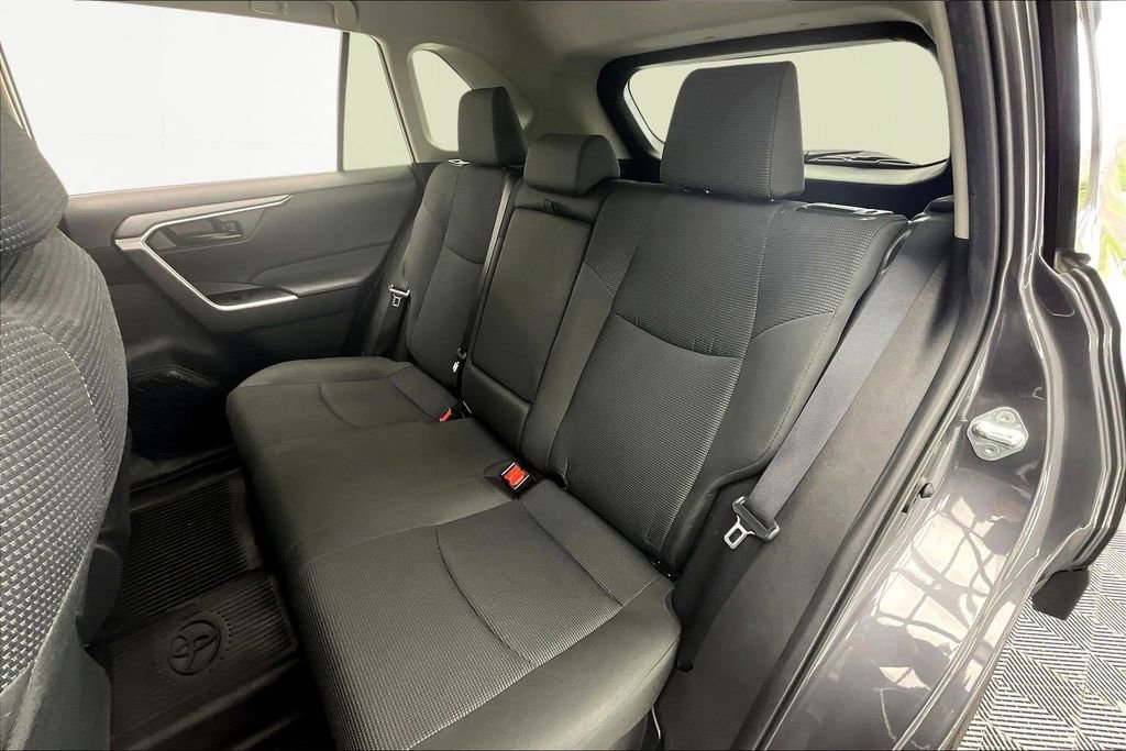Used 2024 Toyota RAV4 LE image 26