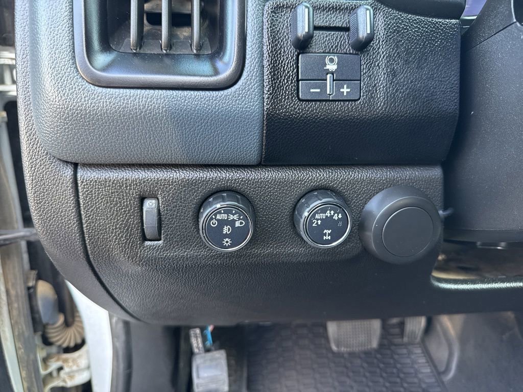Used 2020 Chevrolet Colorado Z71 image 12