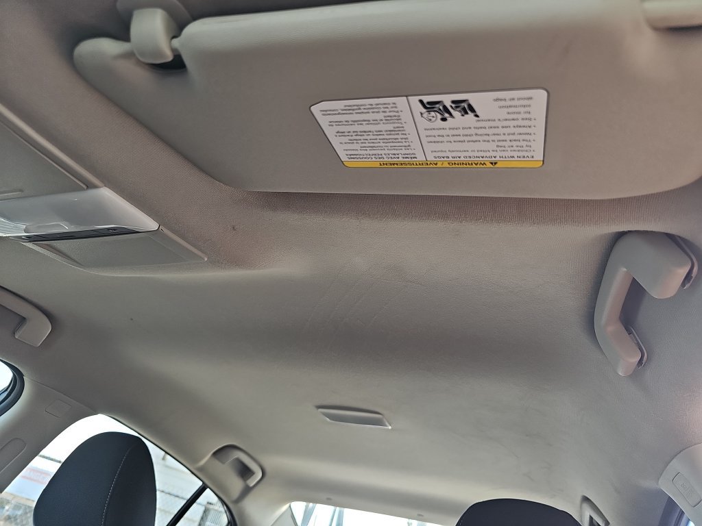 Used 2024 Nissan Sentra SV FWD image 28