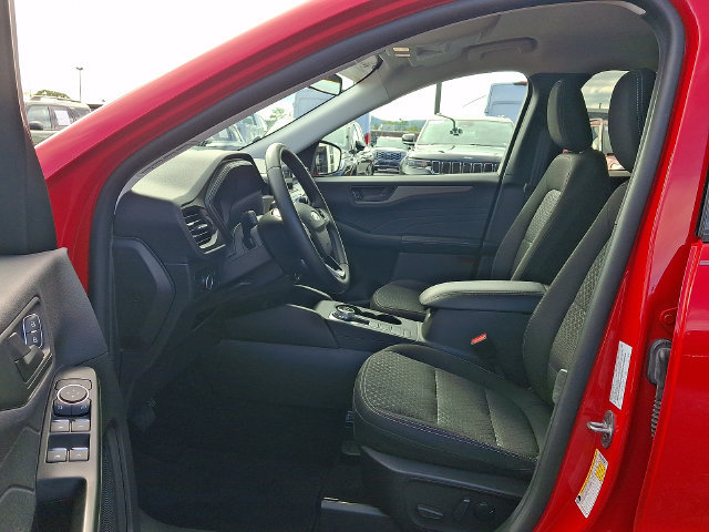 Certified 2024 Ford Escape Active AWD/4WD image 13