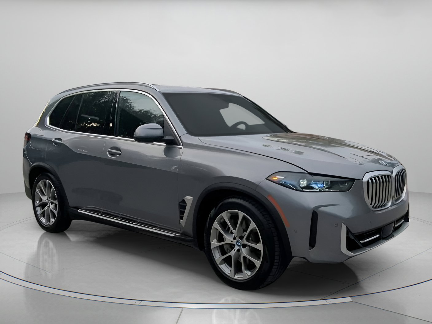 Used 2025 BMW X5 xDrive50e AWD/4WD image 36