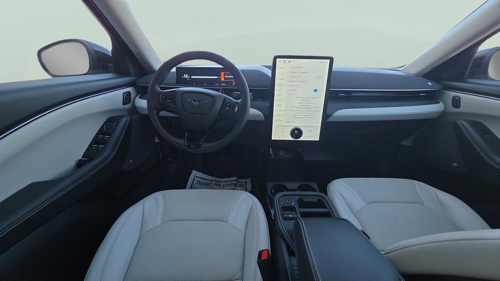 Certified 2025 Ford Mustang Mach-E Premium image 19