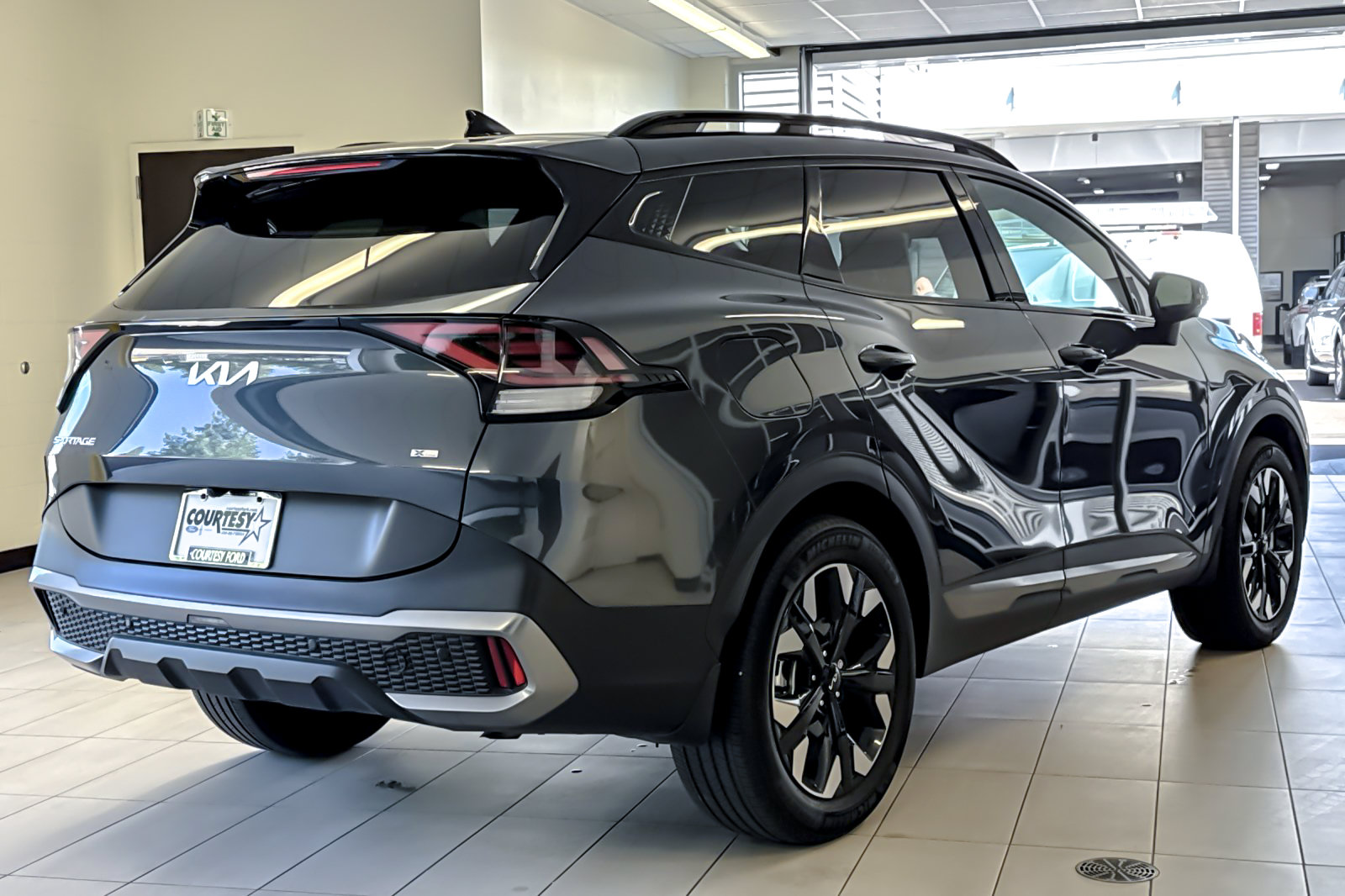 Used 2023 Kia Sportage X-Line Prestige AWD/4WD image 4