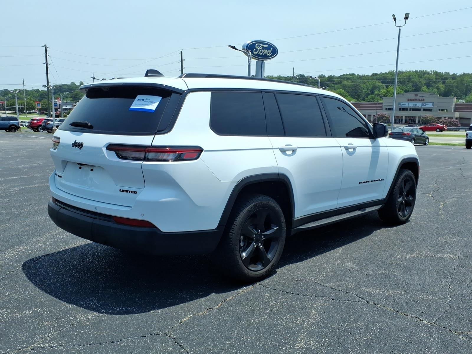 Used 2022 Jeep Grand Cherokee L Limited w/ Luxury Tech Group II AWD/4WD image 8