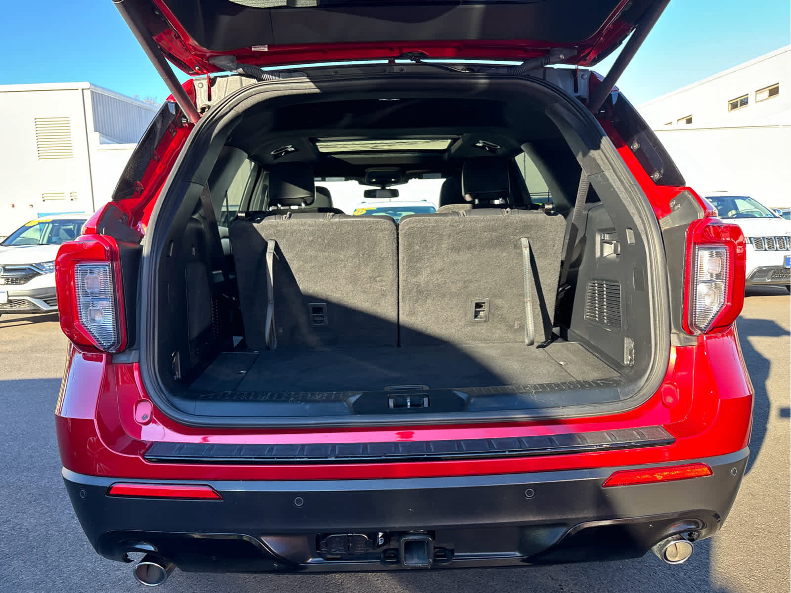 Certified 2023 Ford Explorer ST-Line w/ Class IV Trailer Tow Package image 40