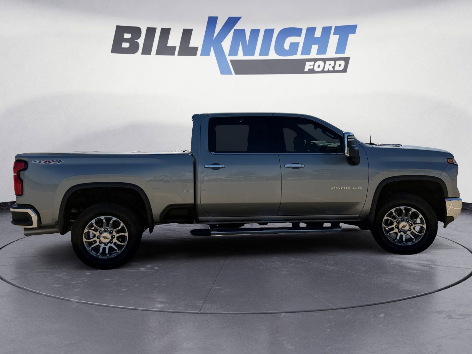 Used 2024 Chevrolet Silverado 2500 LTZ w/ LTZ Convenience Package AWD/4WD image 6