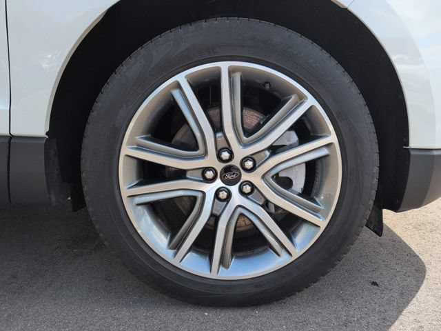 Certified 2024 Ford Edge Titanium w/ Equipment Group 301A AWD/4WD image 13