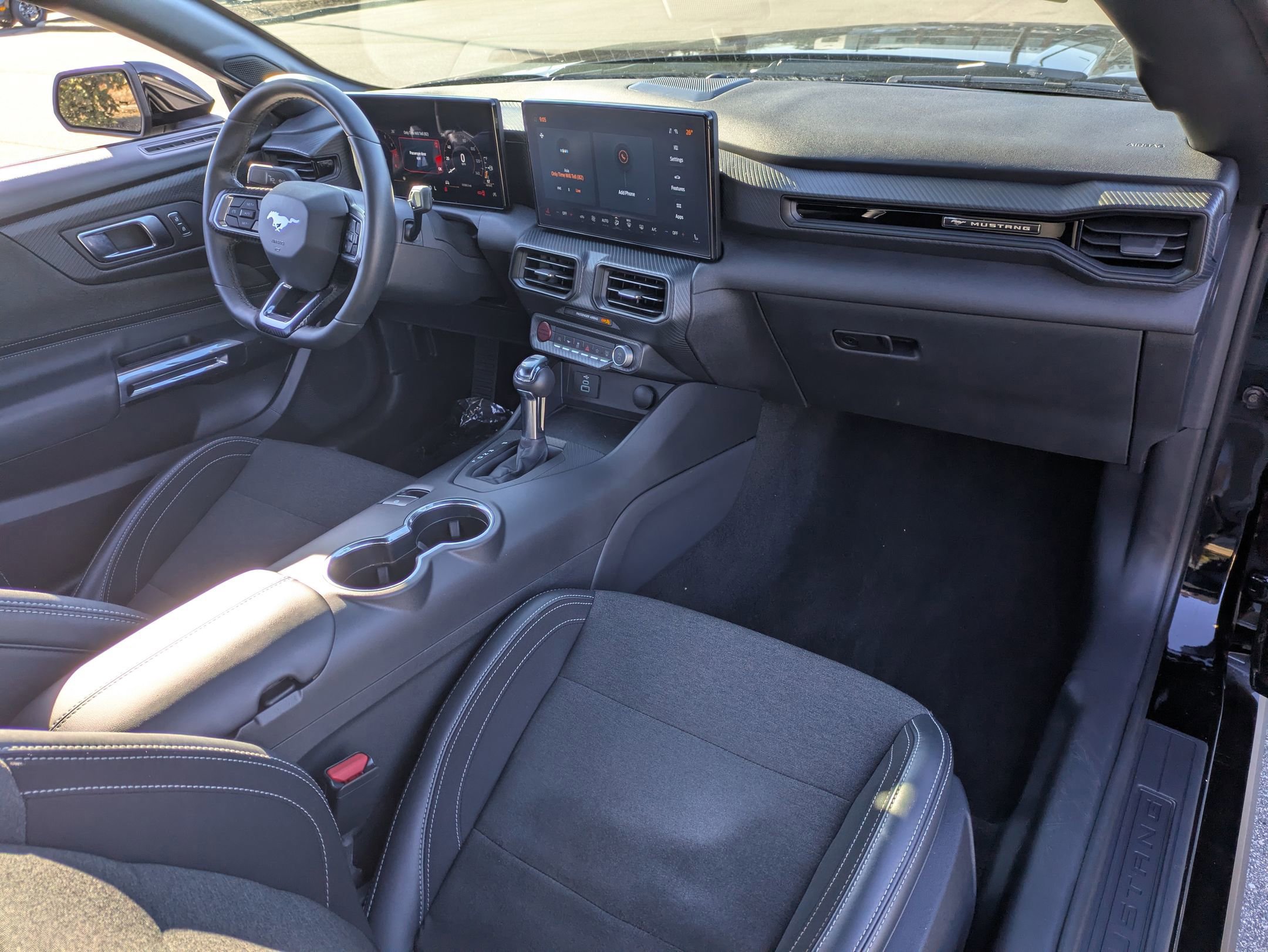 Certified 2024 Ford Mustang Coupe image 33