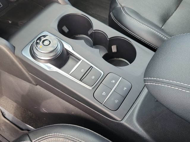 Certified 2020 Ford Escape Titanium AWD/4WD image 24