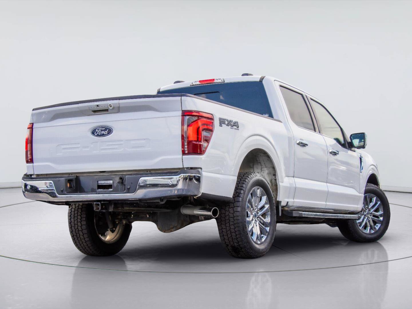 Certified 2025 Ford F150 Lariat w/ Equipment Group 501A Mid AWD/4WD image 4