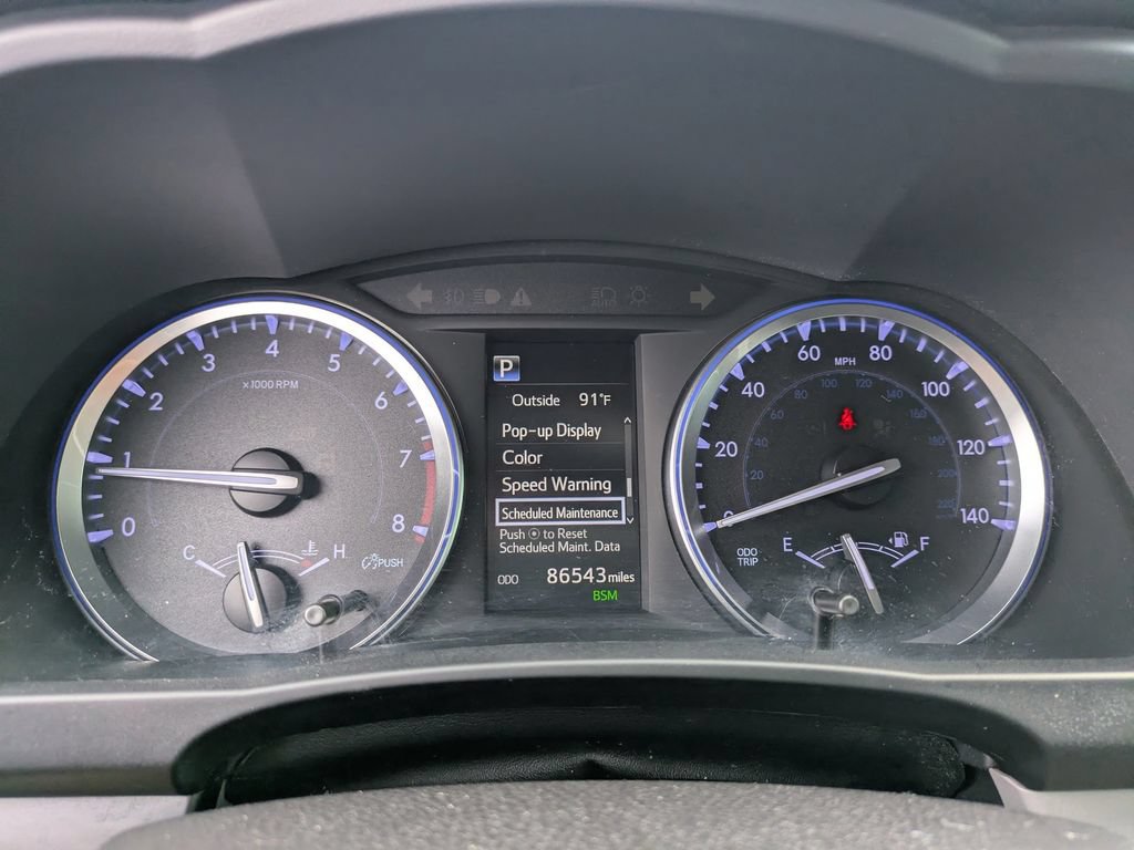 Used 2018 Toyota Highlander Limited Platinum FWD image 36