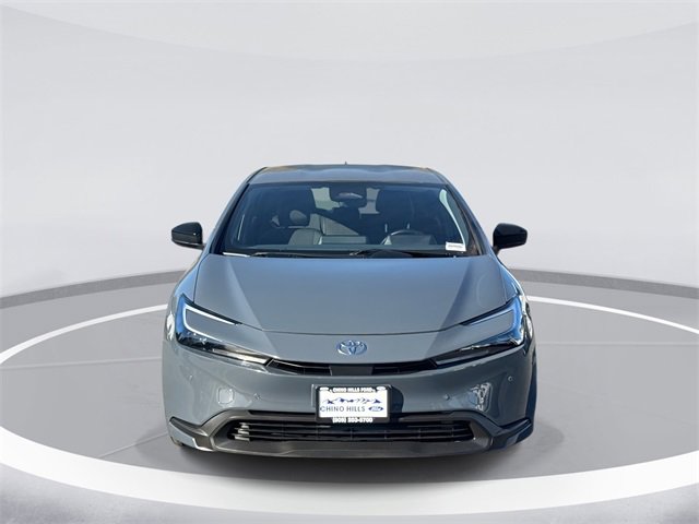Used 2024 Toyota Prius LE image 2