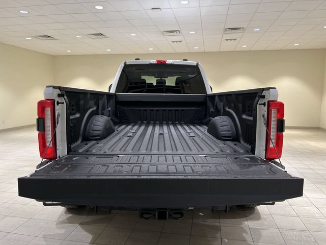 Certified 2025 Ford F350 XLT w/ 360-Degree Camera Package AWD/4WD image 21