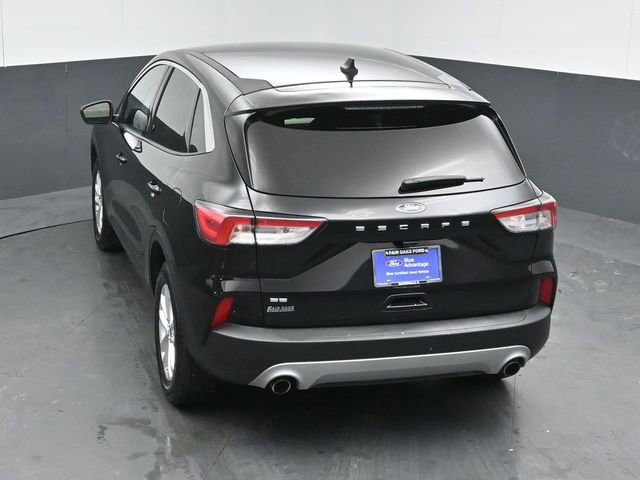 Certified 2022 Ford Escape SE w/ Cold Weather Package image 12