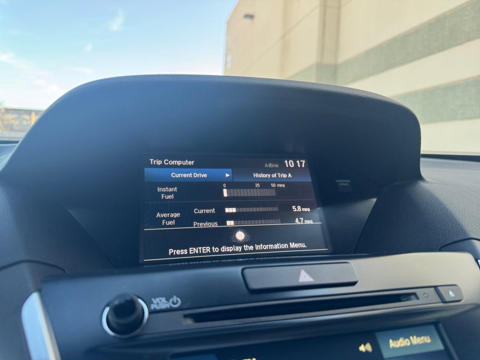 Used 2020 Acura MDX SH-AWD w/ Technology Package image 29