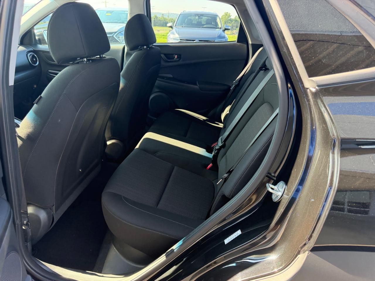 Used 2023 Hyundai Kona SEL AWD/4WD image 9