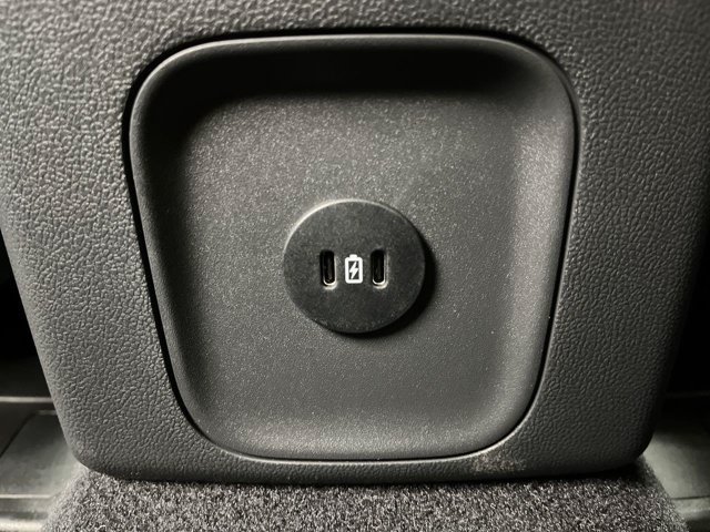 Certified 2025 Ford Escape ST-Line AWD/4WD image 12