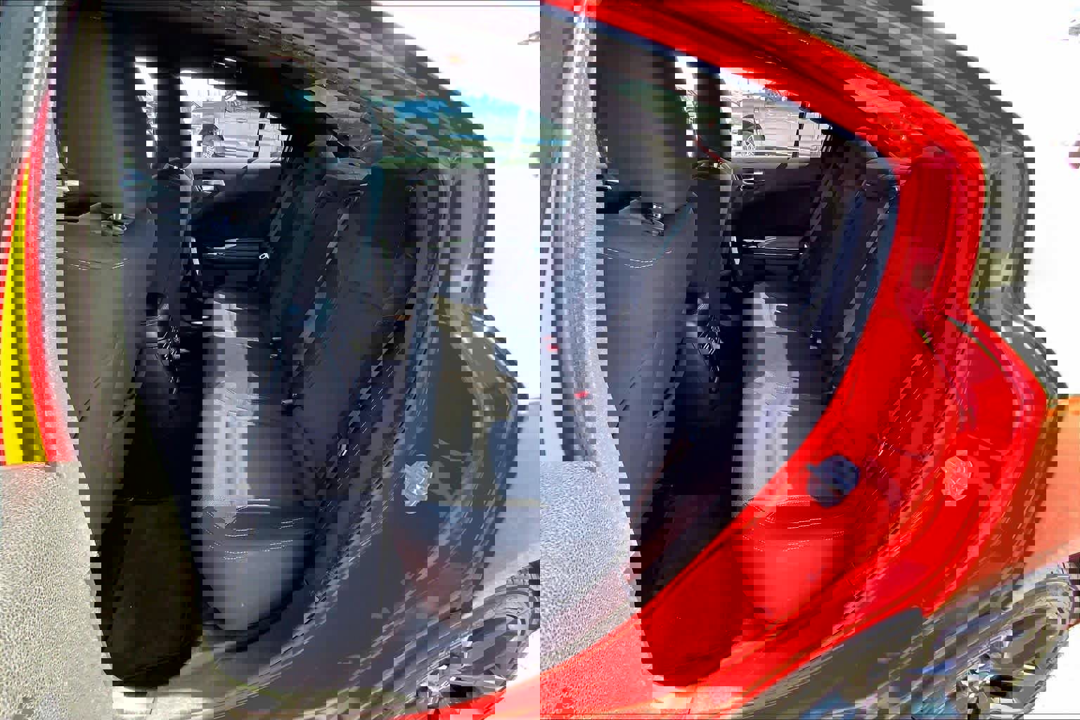 Used 2021 Dodge Charger SXT w/ Blacktop Package image 19