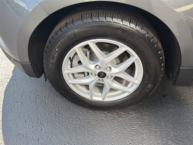 Certified 2024 Ford Edge SEL w/ Convenience Package AWD/4WD image 13