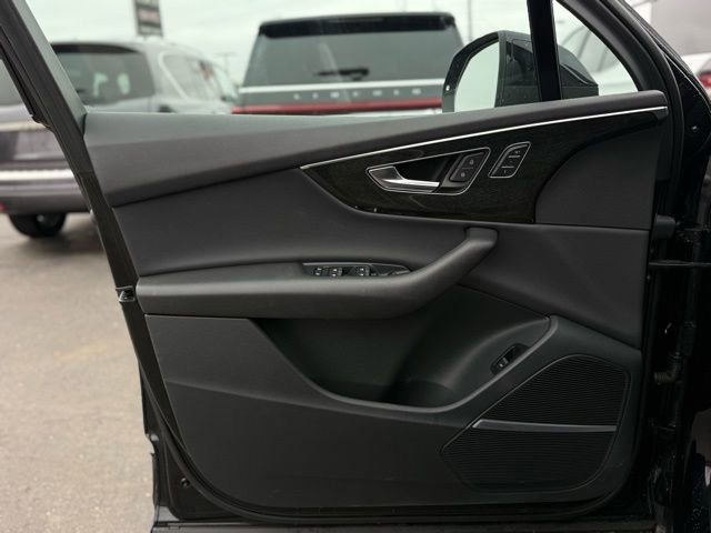 Used 2021 Audi Q7 2.0T Premium Plus w/ Premium Plus Package image 25