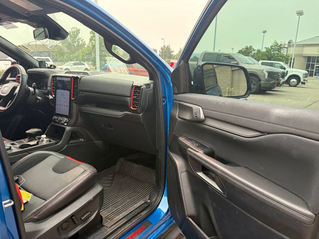 Certified 2025 Ford Ranger Raptor AWD/4WD image 30