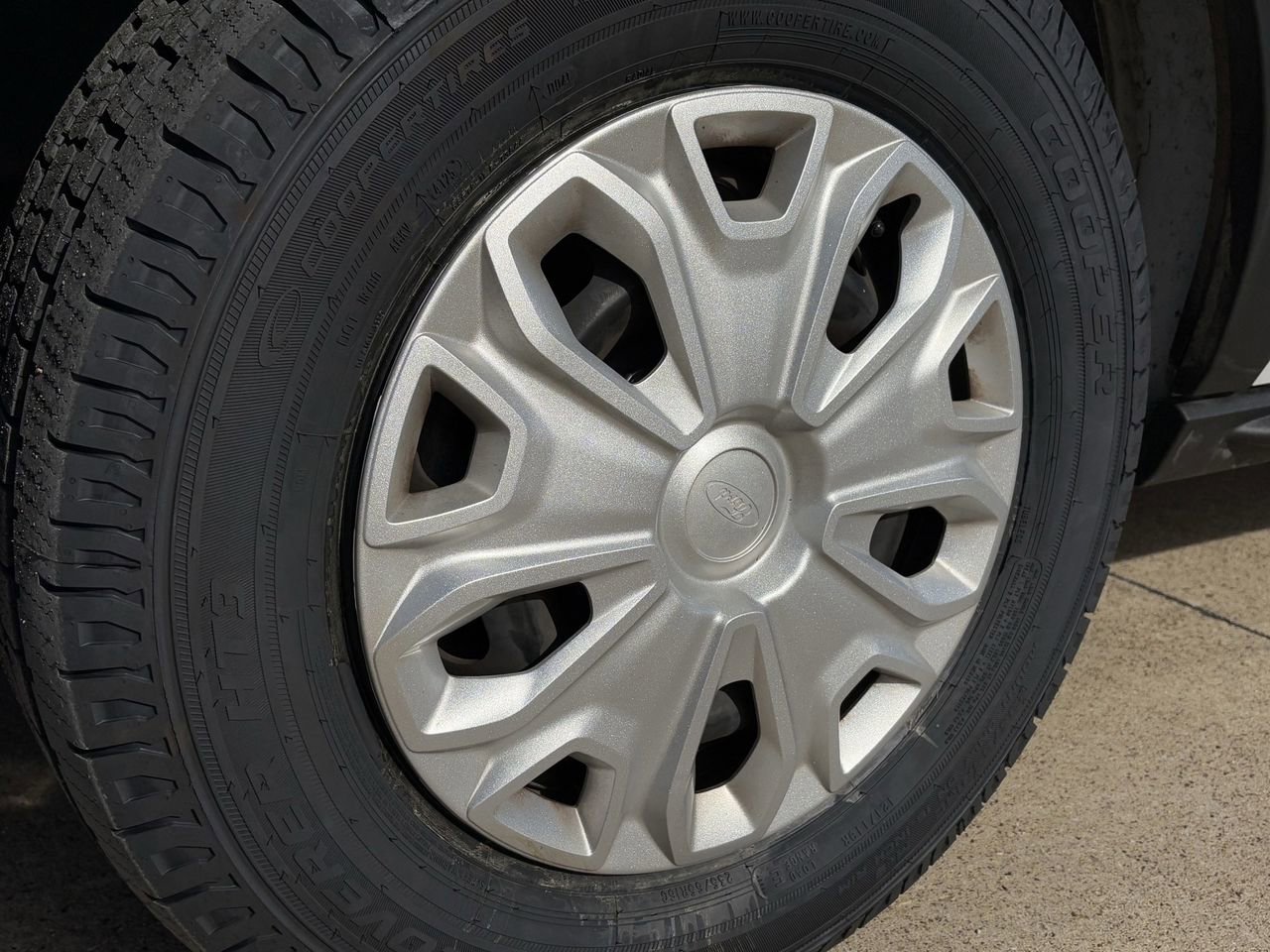 Certified 2024 Ford Transit 350 XLT image 11