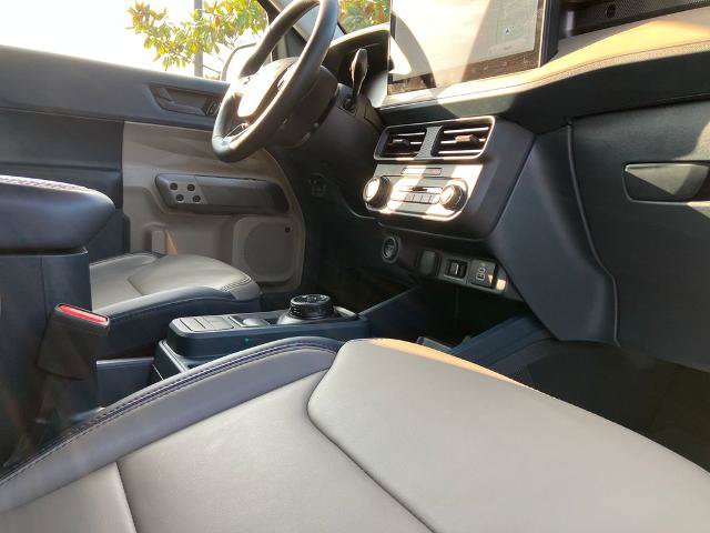 Certified 2025 Ford Maverick Lariat w/ 4K Tow Package AWD/4WD image 22