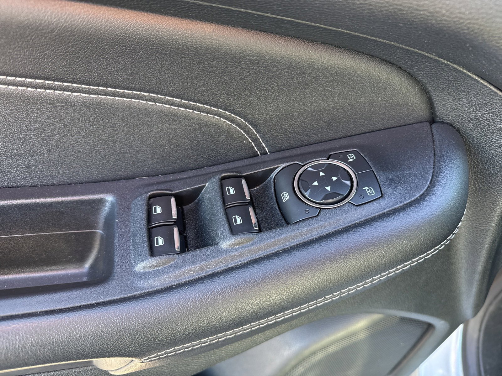 Certified 2022 Ford Edge Titanium image 25