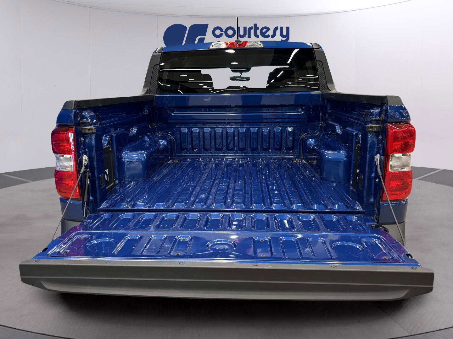 Certified 2024 Ford Maverick XLT image 9