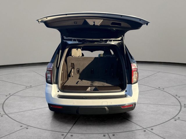 Used 2022 Chevrolet Tahoe LT RWD image 5