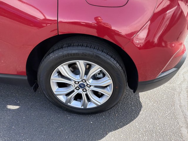 Certified 2022 Ford Edge Titanium AWD/4WD image 10