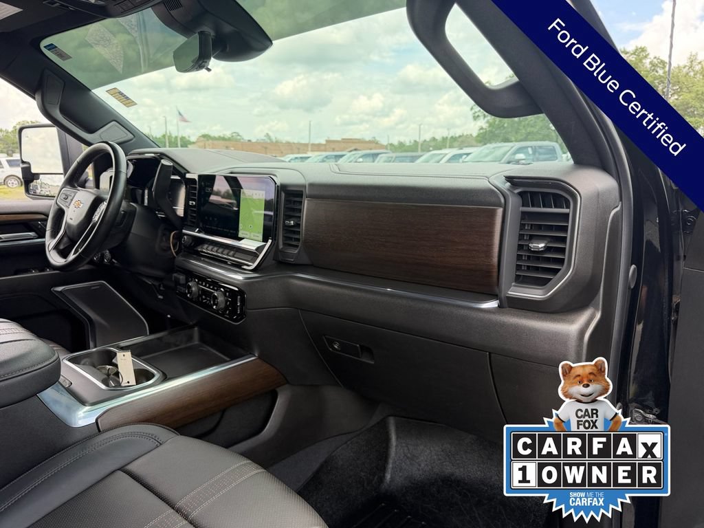 Used 2024 Chevrolet Silverado 2500 High Country w/ Technology Package AWD/4WD image 21