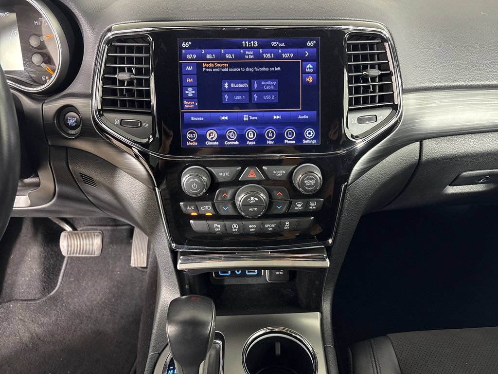 Used 2020 Jeep Grand Cherokee Altitude AWD/4WD image 30
