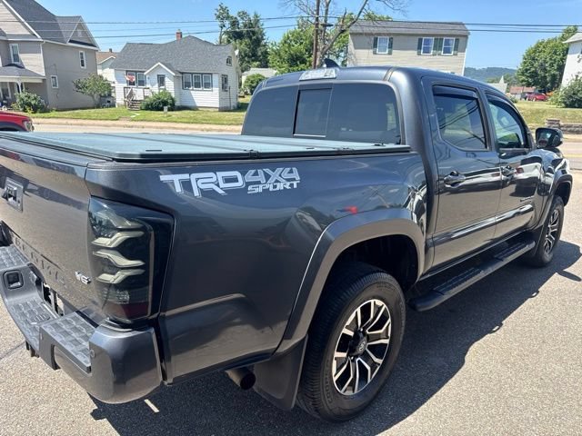 Used 2021 Toyota Tacoma TRD Sport w/ Technology Package AWD/4WD image 6