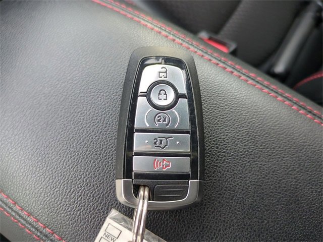 Certified 2023 Ford Escape ST-Line Elite image 29