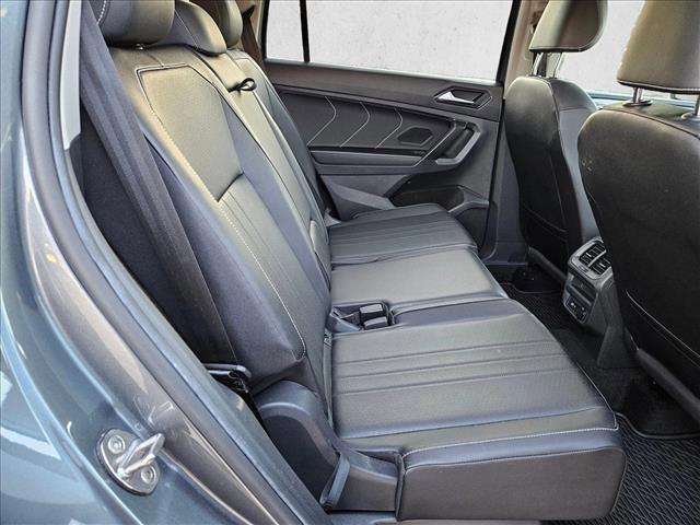Used 2023 Volkswagen Tiguan SE FWD image 17