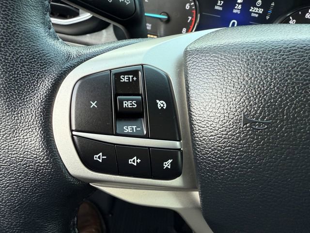 Certified 2022 Ford Explorer XLT w/ Equipment Group 202A image 15