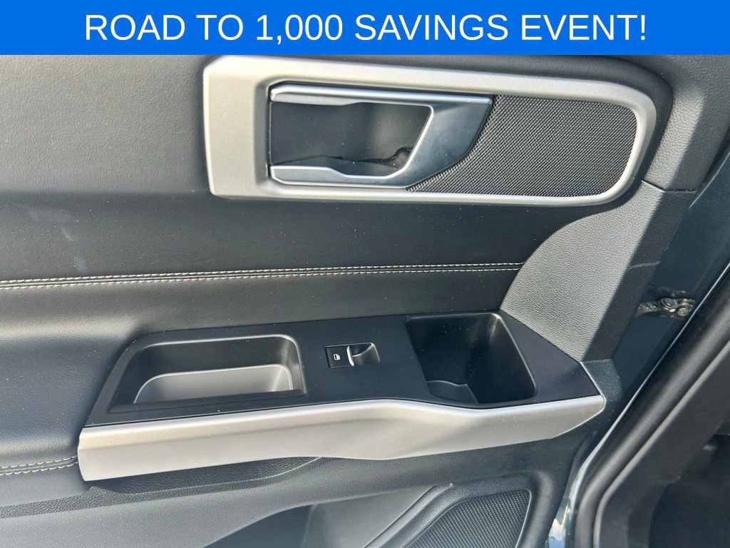 Certified 2022 Ford Explorer XLT w/ Equipment Group 202A image 17