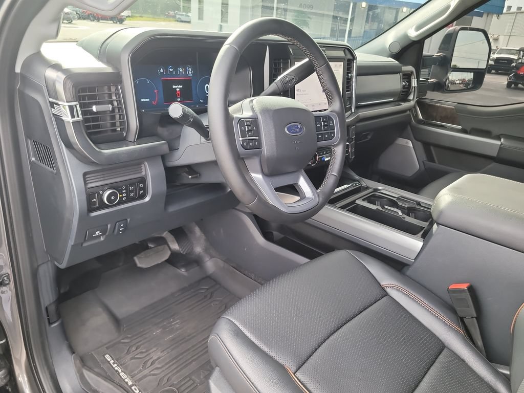 Certified 2026 Ford F550 4x4 Crew Cab Super Duty image 18