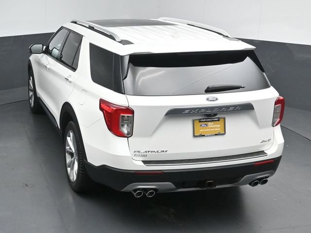 Certified 2023 Ford Explorer Platinum w/ Technology Package image 12