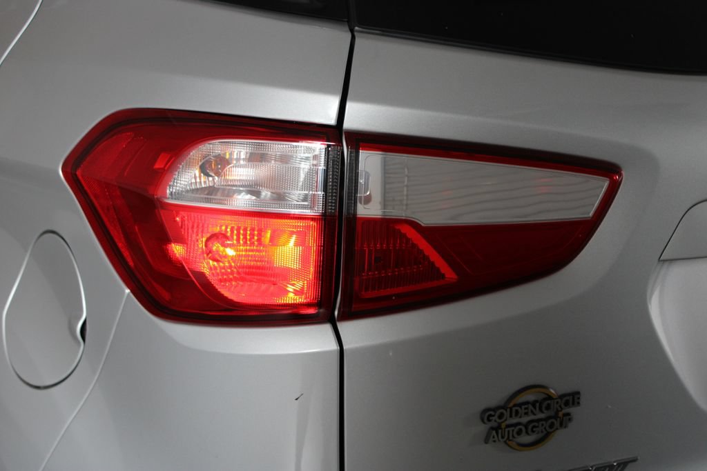 Certified 2020 Ford EcoSport SE w/ SE Convenience Package FWD image 52