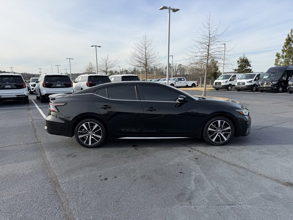 Used 2021 Nissan Maxima SR w/ Sport Mat Group image 6