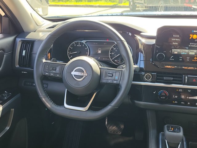 Used 2022 Nissan Pathfinder SL w/ SL Premium Package FWD image 21